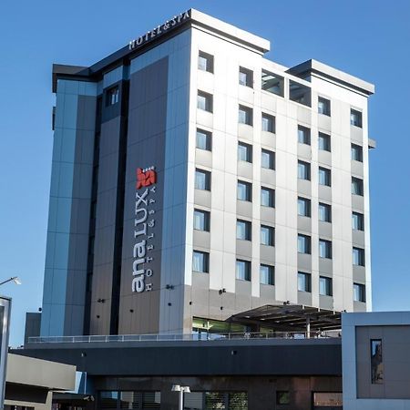 Hotel Ana Lux Spa Пірот Екстер'єр фото
